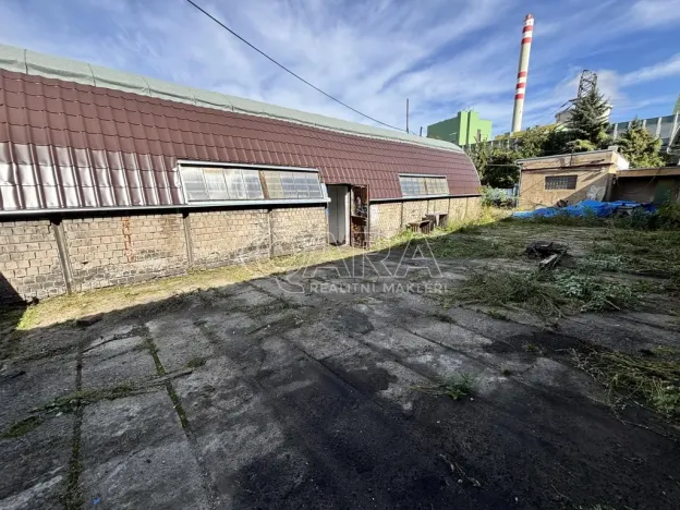 Pronájem výrobních prostor, Kladno - Dubí, Dubská, 192 m2