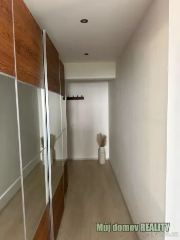 Pronájem bytu 2+kk, Praha - Sobín, Želetická, 54 m2