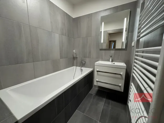Pronájem bytu 4+1, Havlíčkův Brod, Smetanovo náměstí, 87 m2