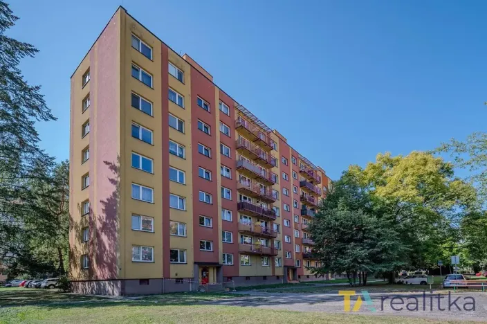 Prodej bytu 1+1, Orlová, Masarykova třída, 36 m2