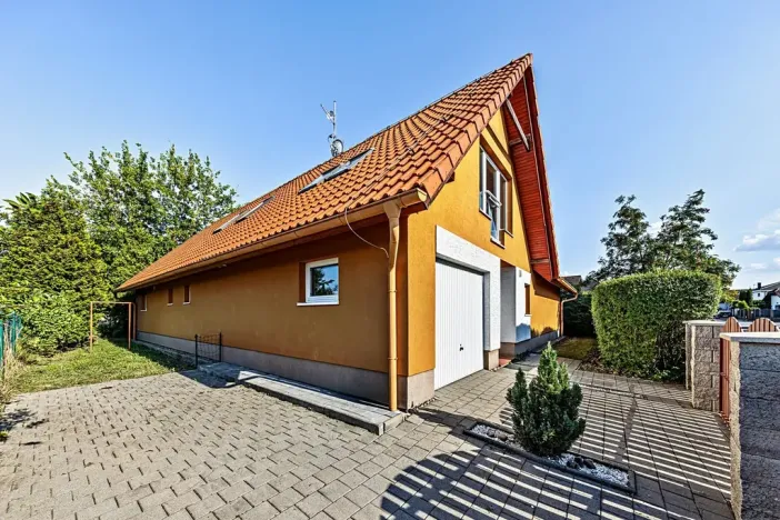 Prodej rodinného domu, Zvole, Přední, 230 m2