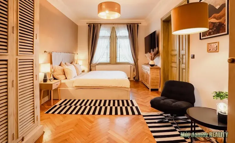 Pronájem bytu 3+1, Praha - Vyšehrad, Svobodova, 97 m2