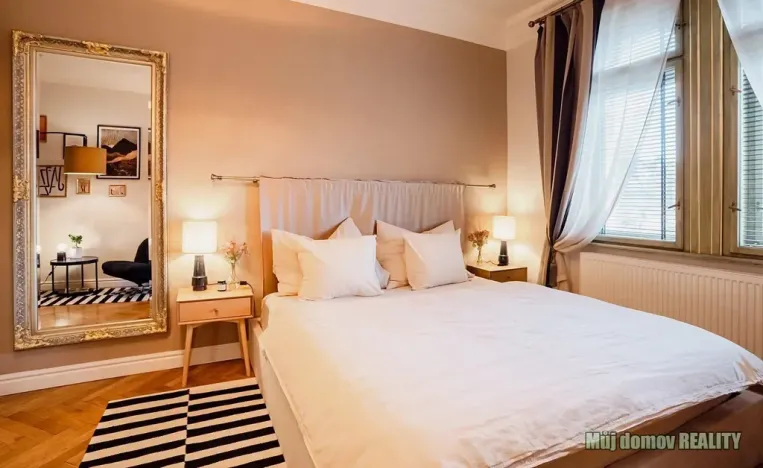 Pronájem bytu 3+1, Praha - Vyšehrad, Svobodova, 97 m2