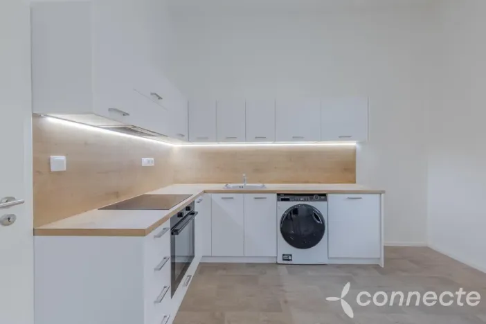 Pronájem bytu 2+kk, Přerov - Přerov I-Město, Husova, 39 m2
