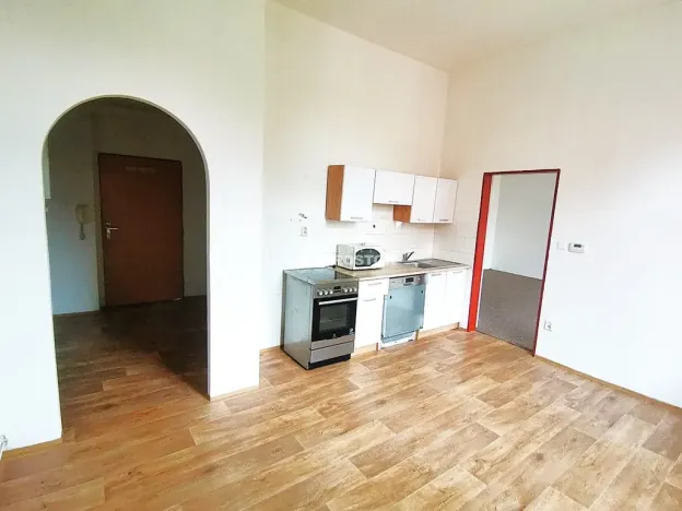 Pronájem bytu 1+1, Rumburk, Třída 9. května, 56 m2