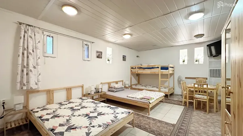 Prodej rodinného domu, Strachotín, Sklepní, 285 m2