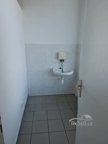 Pronájem obchodního prostoru, Frýdek-Místek - Frýdek, tř. T. G. Masaryka, 25 m2