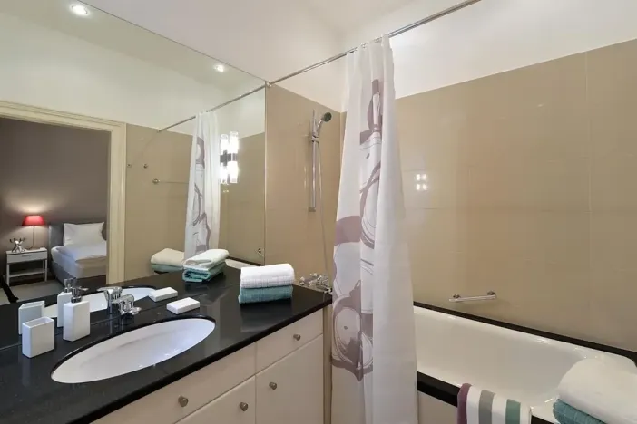 Pronájem bytu 2+1, Praha - Nové Město, Truhlářská, 74 m2
