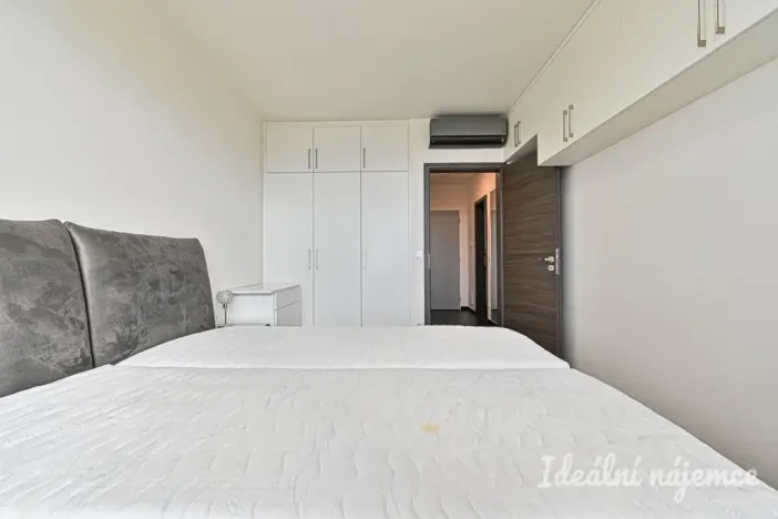 Pronájem bytu 2+kk, Brno, Menšíkova, 60 m2