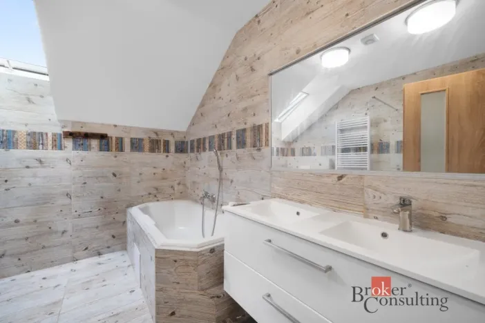 Prodej rodinného domu, Pozořice, U školy, 466 m2