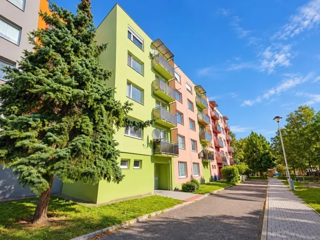 Prodej bytu 2+1, Znojmo, Dukelských bojovníků, 59 m2