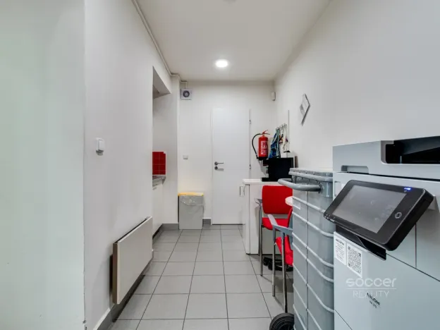 Pronájem kanceláře, Praha - Dejvice, Jugoslávských partyzánů, 58 m2