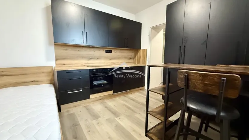 Pronájem bytu 1+kk, Světlá nad Sázavou, Nové Město, 18 m2