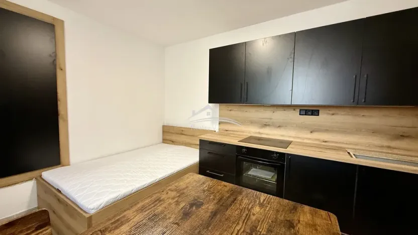 Pronájem bytu 1+kk, Světlá nad Sázavou, Nové Město, 18 m2