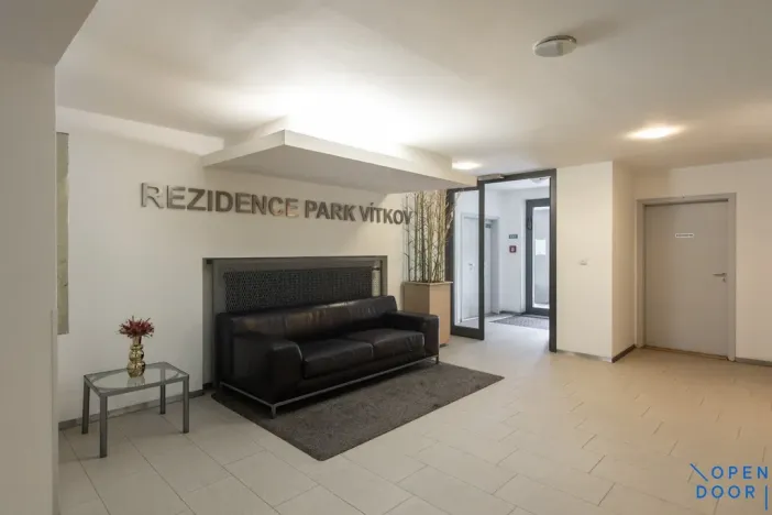 Pronájem bytu 1+kk, Praha - Žižkov, Kališnická, 32 m2