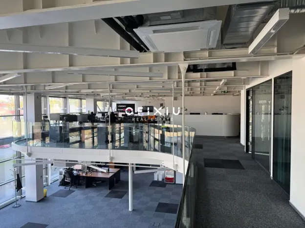 Pronájem kanceláře, Brno, Lazaretní, 300 m2
