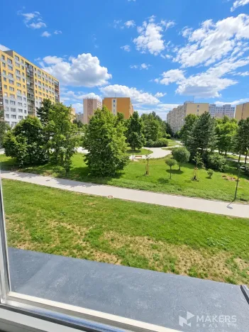 Pronájem bytu 2+kk, Praha, Květnového vítězství, 55 m2