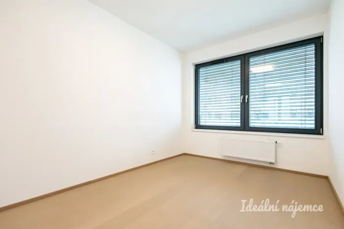 Pronájem bytu 2+kk, Praha - Dolní Chabry, Za Pískovnou, 52 m2