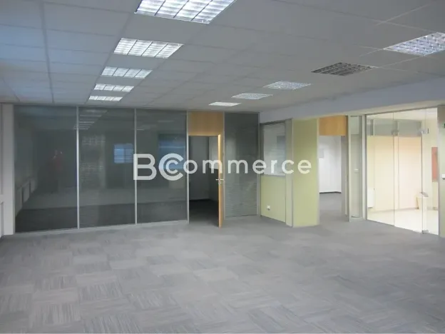 Pronájem skladu, Brno, 825 m2