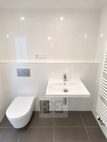 Pronájem bytu 1+kk, Kladno, Lesík, 30 m2