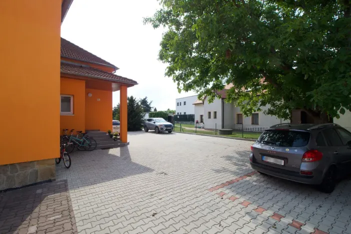 Pronájem bytu 2+1, Líně, Plzeňská, 44 m2