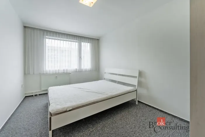 Pronájem bytu 3+kk, Praha - Prosek, Cihlářská, 74 m2