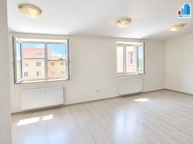 Prodej bytu 2+kk, Janovice nad Úhlavou, Rozvojová zóna, 46 m2