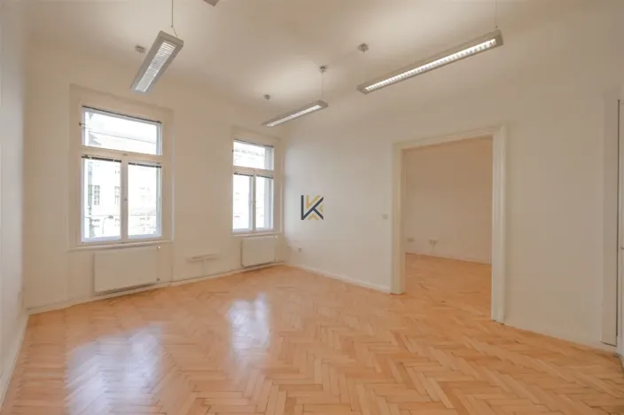 Pronájem kanceláře, Praha, Klimentská, 104 m2