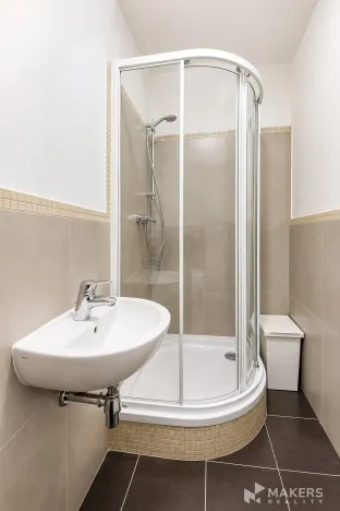 Prodej atypického bytu, Praha - Smíchov, Plzeňská, 190 m2