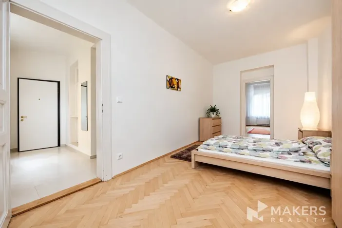 Prodej atypického bytu, Praha - Smíchov, Plzeňská, 190 m2