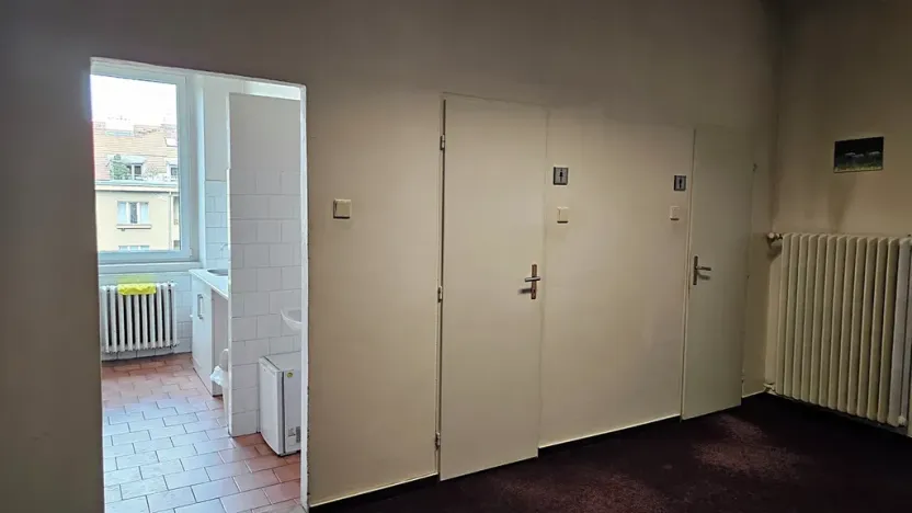 Pronájem kanceláře, Praha - Dejvice, Velflíkova, 20 m2