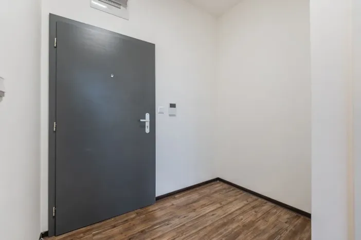 Pronájem bytu 2+kk, Ústí nad Labem - Ústí nad Labem-centrum, Velká Hradební, 70 m2