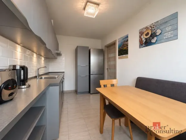 Prodej bytu 2+1, Plzeň - Jižní Předměstí, Kardinála Berana, 60 m2