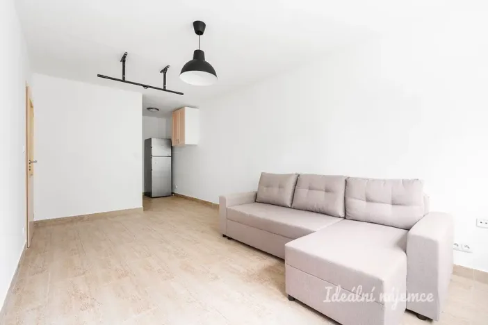 Pronájem bytu 2+kk, Praha - Stodůlky, Sezemínská, 43 m2