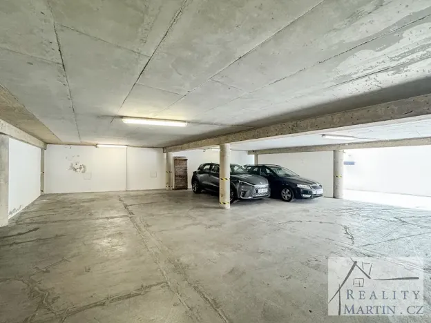 Prodej bytu 1+1, Praha, Bartoškova, 62 m2