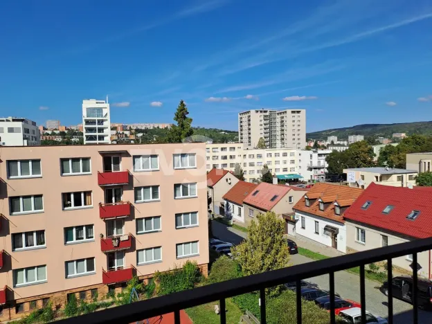 Pronájem bytu 1+1, Zlín, Hluboká, 37 m2