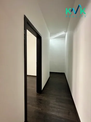 Pronájem bytu 2+kk, Karlovy Vary, Spojovací, 70 m2