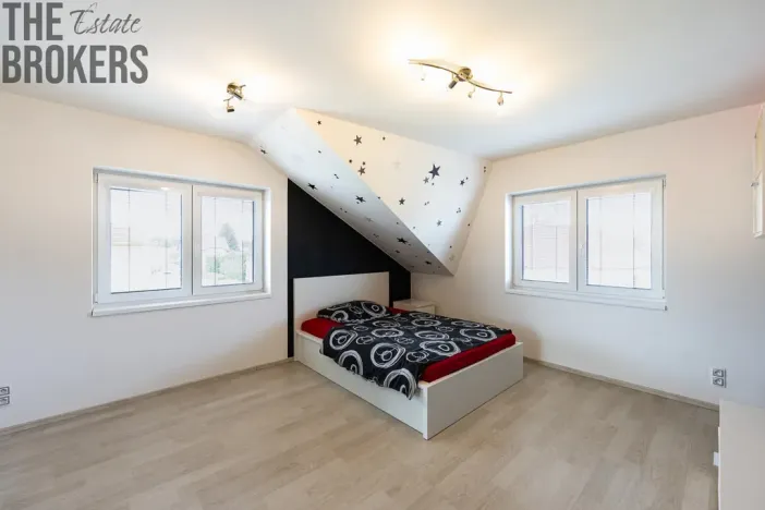 Prodej bytu 4+kk, Praha - Sedlec, Při hranici, 97 m2