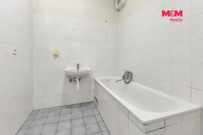 Prodej bytu 2+1, Nymburk, Leknínová, 58 m2