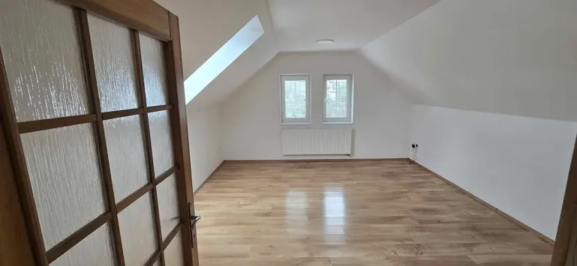 Pronájem rodinného domu, Osek, 130 m2