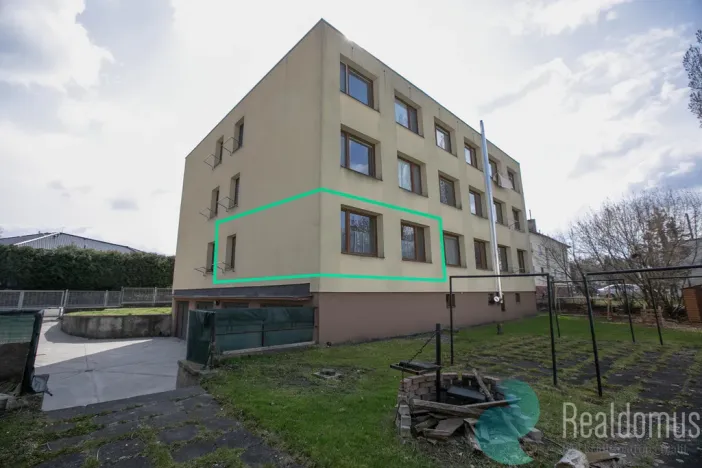 Pronájem bytu 2+kk, Benešov, Konopišťská, 40 m2