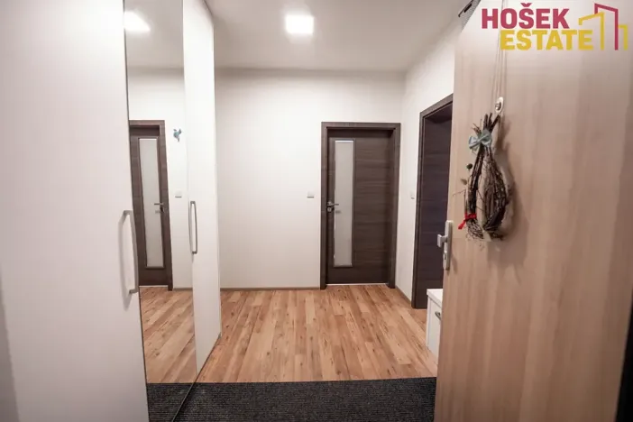 Prodej bytu 3+kk, Holubice, 89 m2