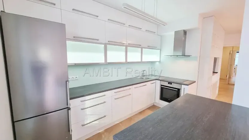 Pronájem bytu 4+kk, Praha - Žižkov, Kališnická, 99 m2