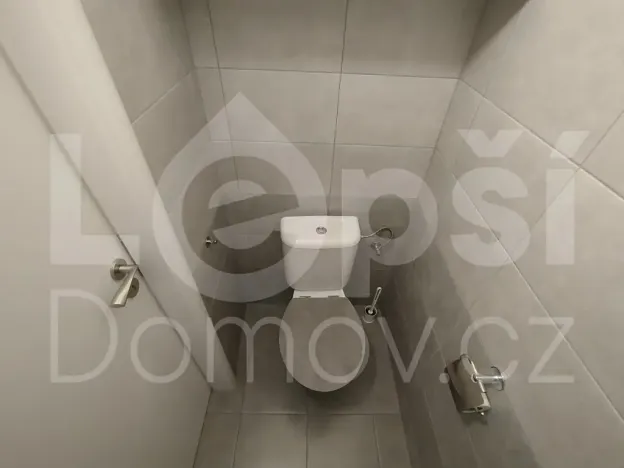 Prodej bytu 2+kk, Praha - Karlín, U Sluncové, 50 m2
