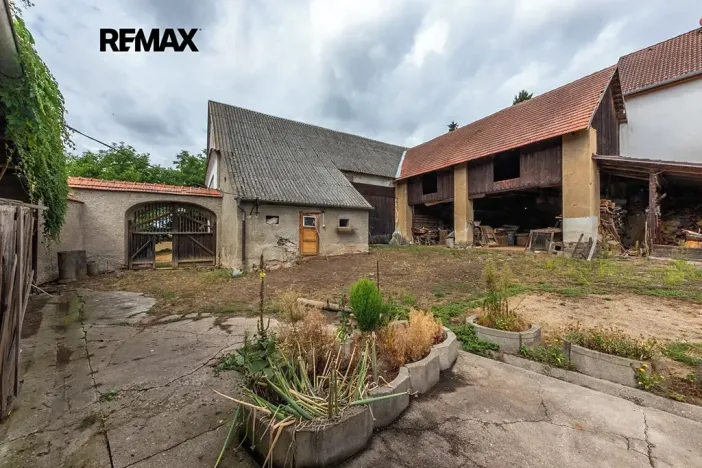 Prodej zemědělské usedlosti, Soběhrdy, 365 m2