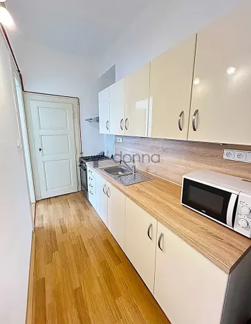 Pronájem bytu 2+kk, Praha, Čajkovského, 52 m2