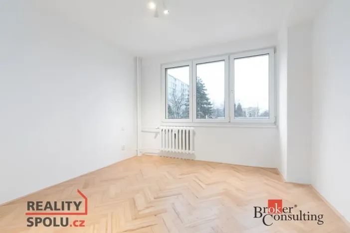 Pronájem bytu 2+kk, Ostrava - Poruba, Svojsíkova, 41 m2