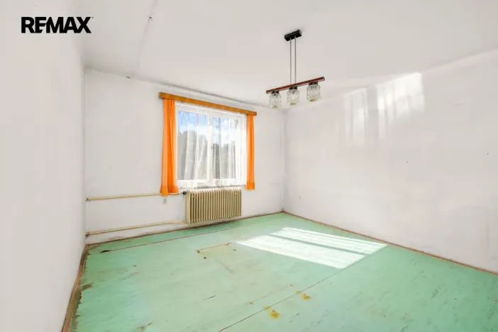 Prodej bytu 3+1, Pelhřimov - Lipice, 78 m2