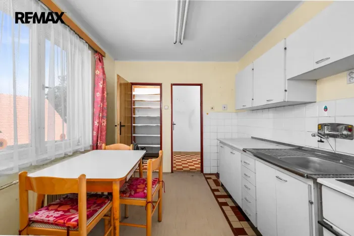 Prodej bytu 3+1, Pelhřimov - Lipice, 78 m2