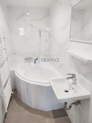 Pronájem bytu 3+kk, Praha, Vinohradská, 77 m2